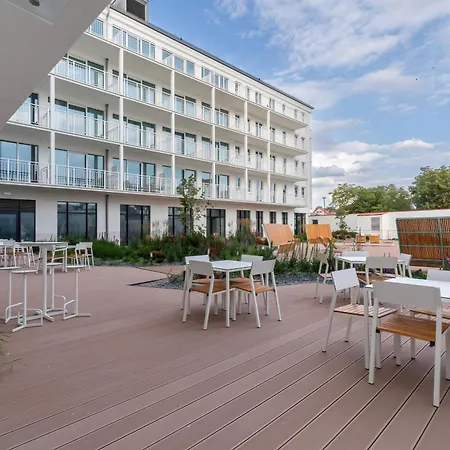 Bulwar Zachodzacego Slonca Apartment With Sea View Darlowo By Renters Darlowko Exterior photo