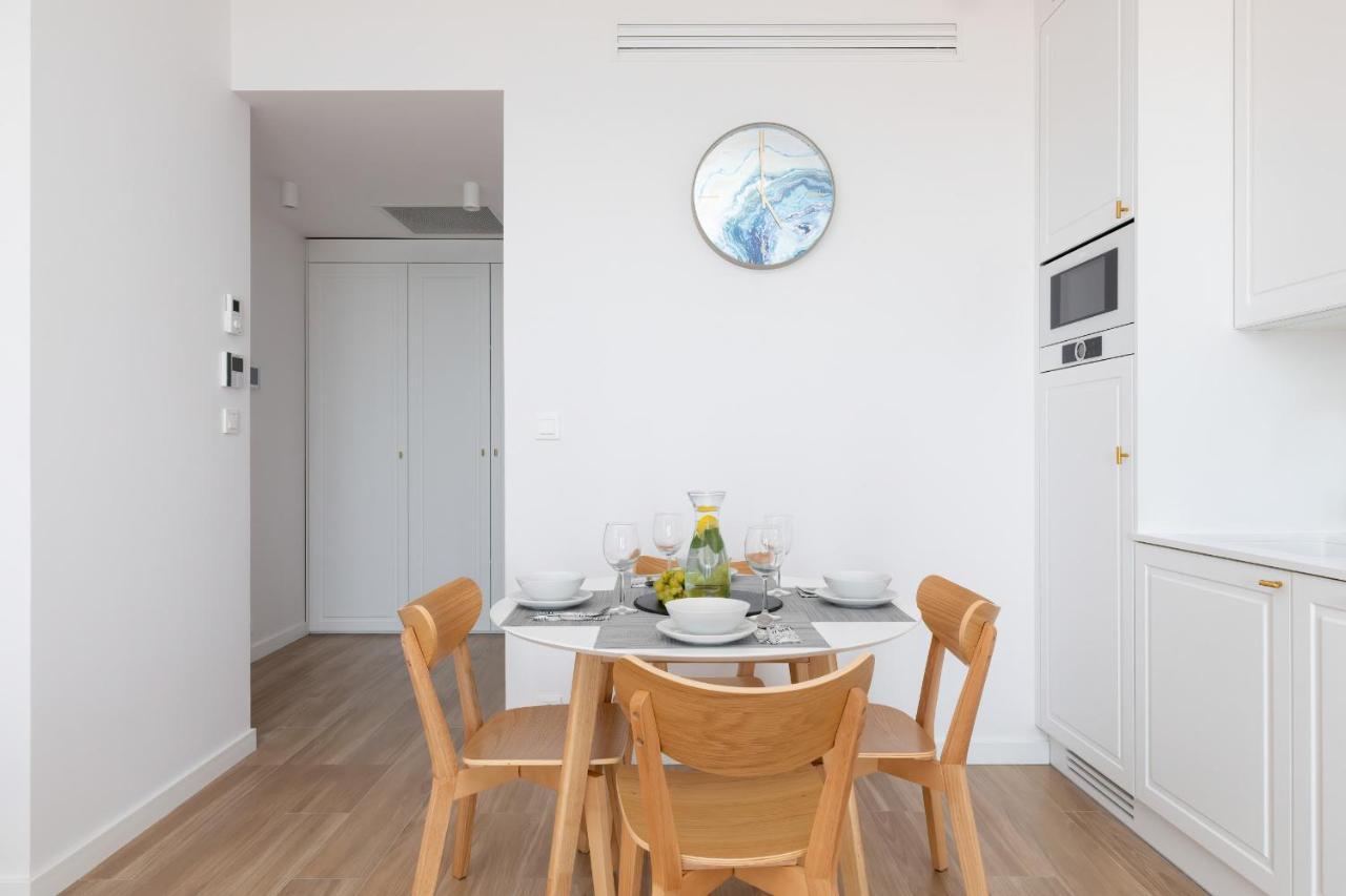 Bulwar Zachodzacego Slonca With Sea View Darlowo By Renters