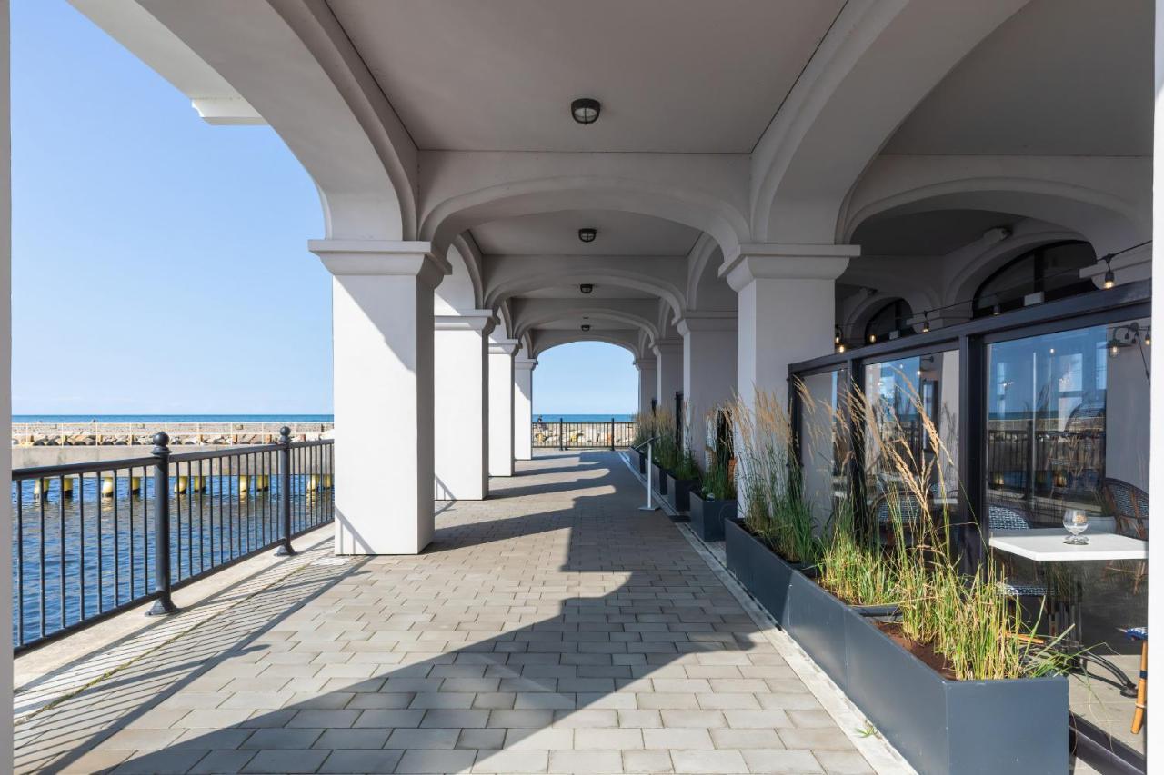 Bulwar Zachodzacego Slonca With Sea View Darlowo By Renters Apartment