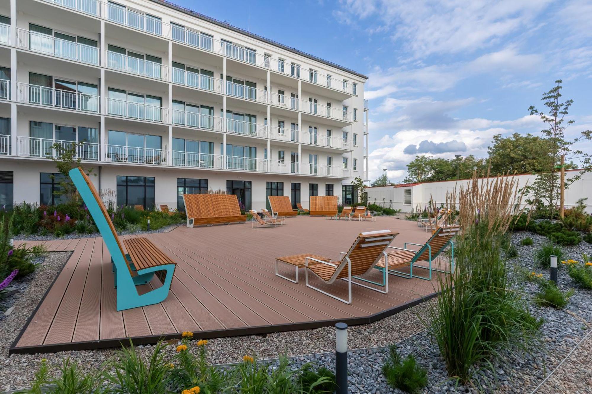 Bulwar Zachodzacego Slonca With Sea View Darlowo By Renters Apartment