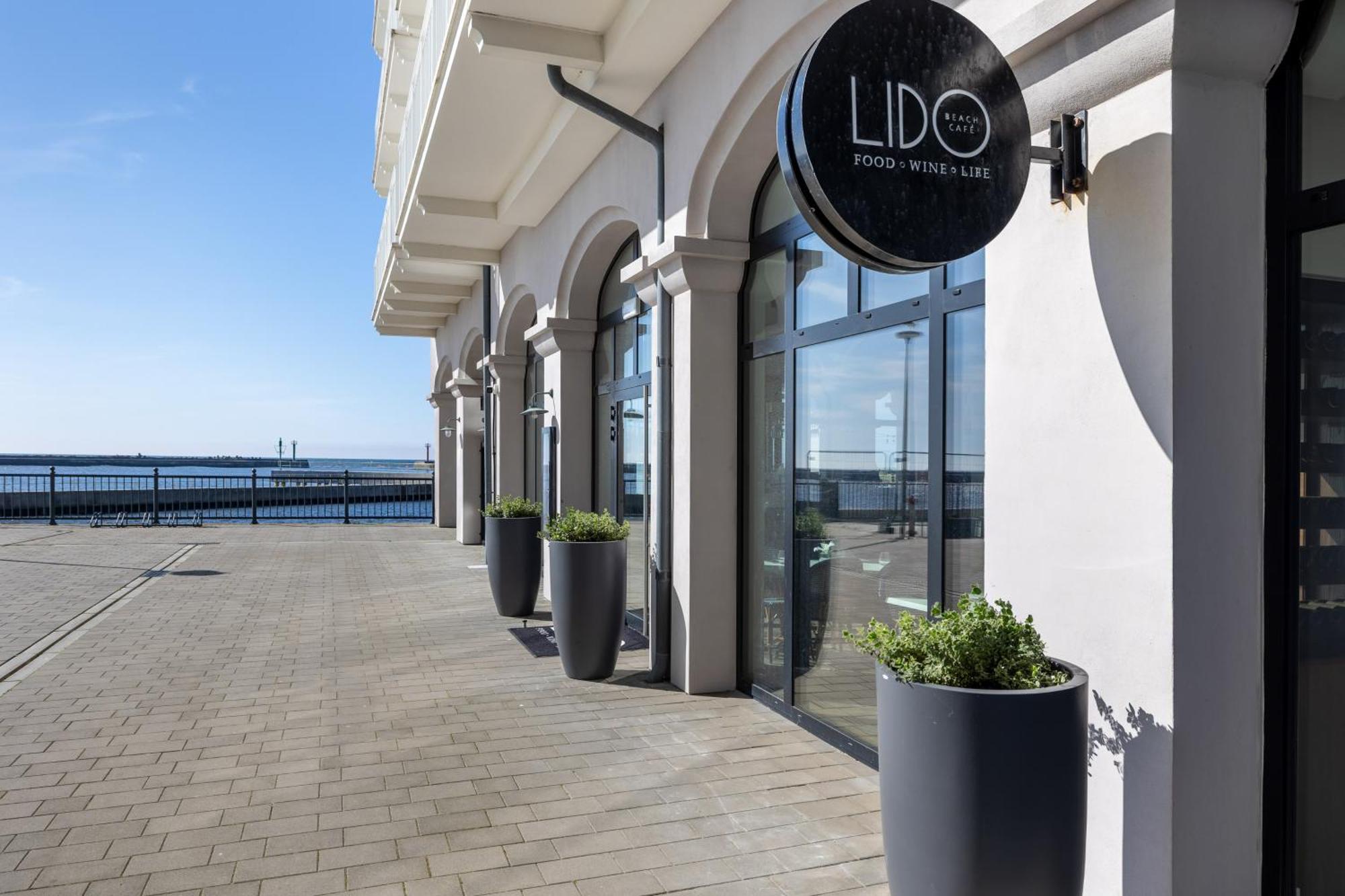 Apartment Bulwar Zachodzacego Slonca With Sea View Darlowo By Renters Darlowko